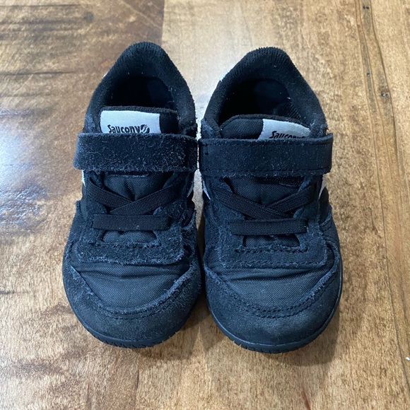 Saucony Sneakers Black - Toddler Size 5 - Picture 2 of 6